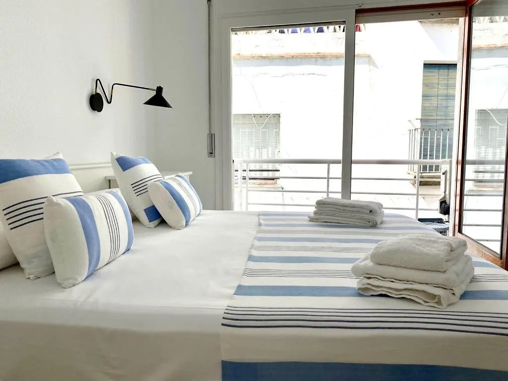 Les Orenetes L'Estartit Apartamento